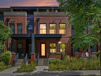 1364 Vine Street