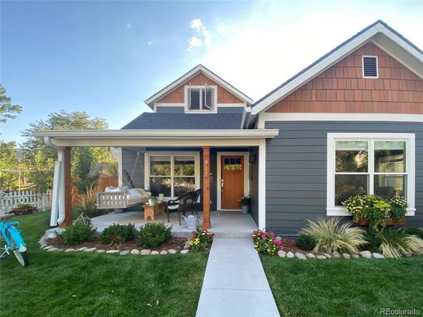 912 Arapahoe Street, Golden CO 80401