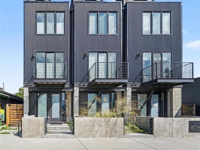2578 S Broadway Avenue, Denver CO 80210