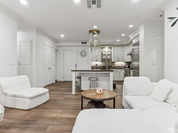 1003 Woodbury Road 104, Lafayette CA 94549