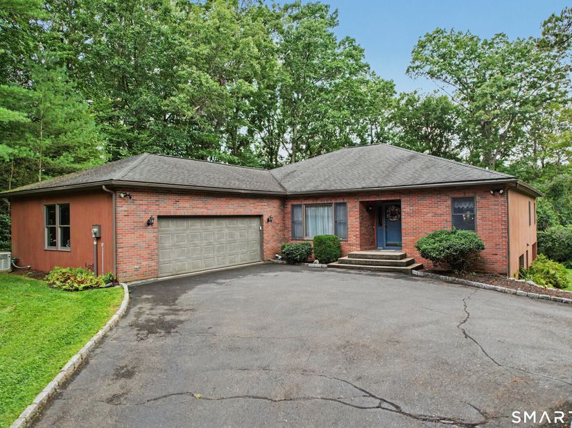 148-B Putnam Park Road, Bethel CT 06801