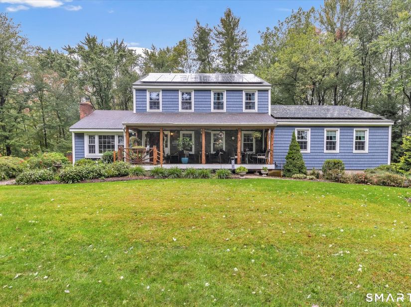 42 Wigwam Drive, Shelton CT 06484
