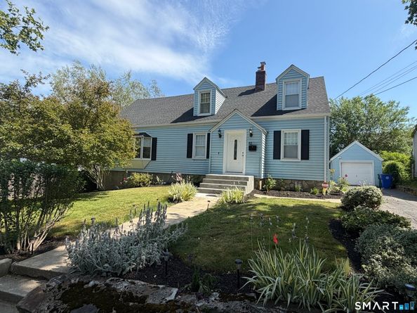 83 Stonybrook Road, Stratford CT 06614