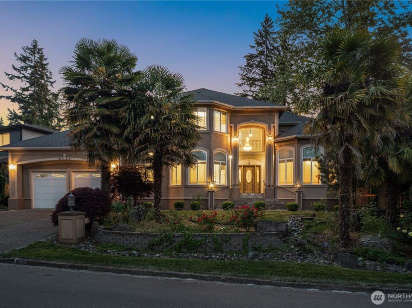 4131 153rd Avenue SE, Bellevue WA 98006