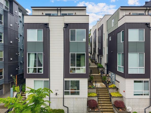 3104 SW Avalon Way G, Seattle WA 98126