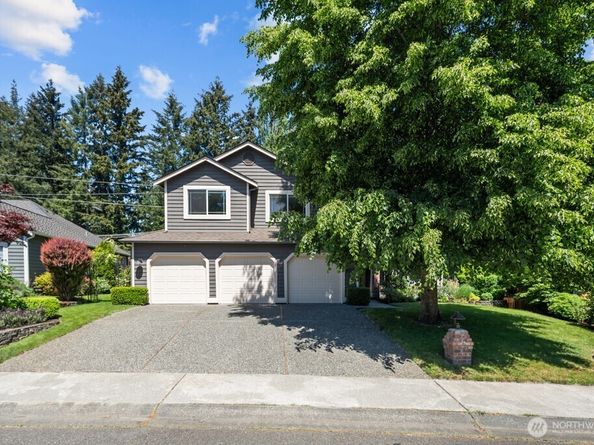 15732 111th Avenue NE, Bothell WA 98011