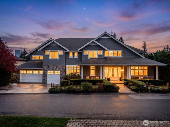 10021 NE 16th Place, Bellevue WA 98004