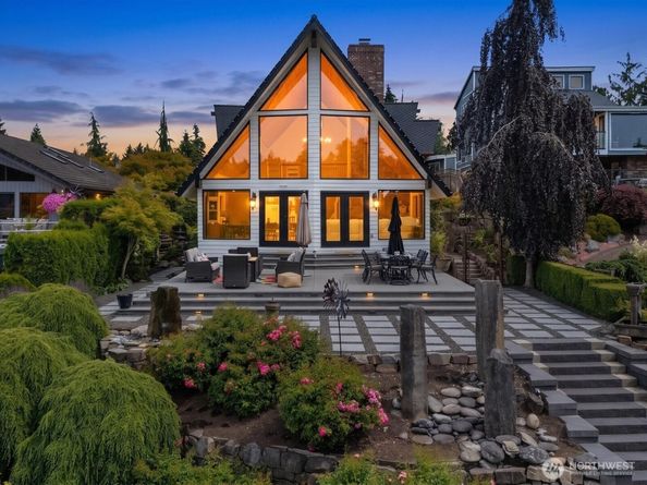 1504 E Lakeshore Drive, Lake Stevens WA 98258