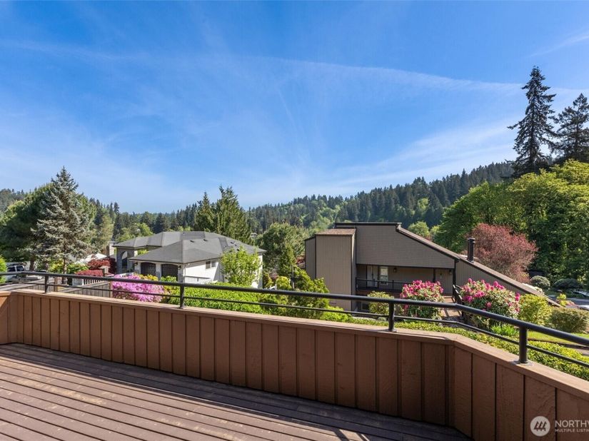 9520 Odin Way, Bothell WA 98011