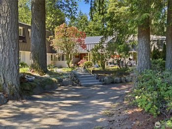 3050 SE Mullenix Road