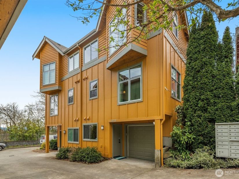 2815 24th Avenue S, Seattle WA 98144
