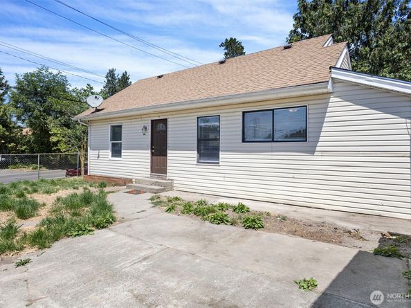 8614 Renton Avenue S, Seattle WA 98118