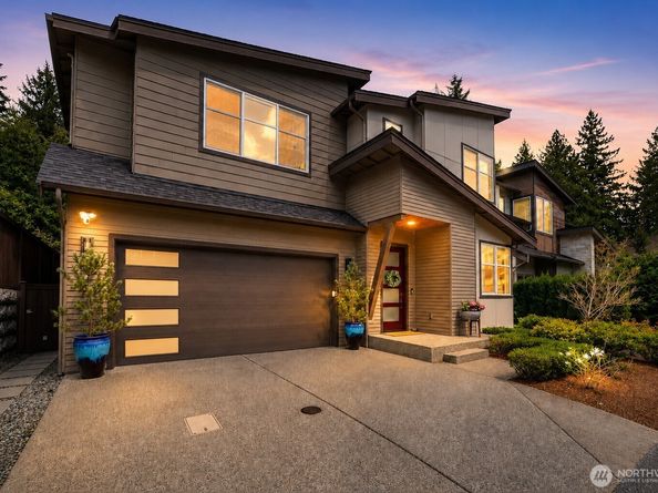 24387 NE 24th Street, Sammamish WA 98074
