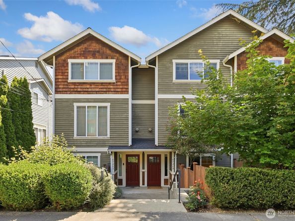 6526 34th Avenue NE B, Seattle WA 98115