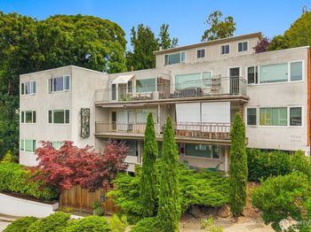 632 13th Avenue E