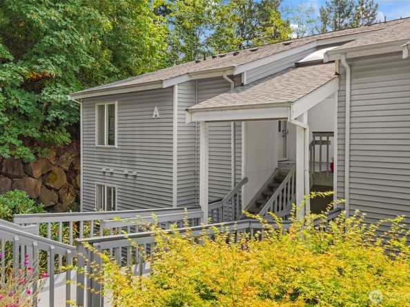 17300 91st Avenue NE A301, Bothell WA 98011