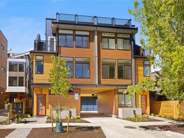 1138 D NW 57th Street, Seattle WA 98107