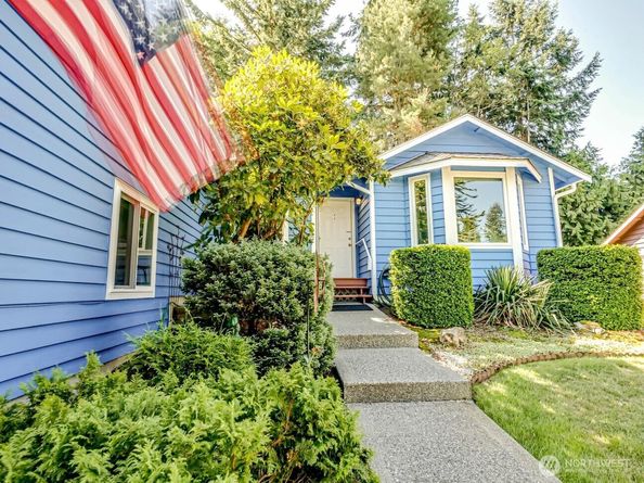 1608 Puget Drive, Everett WA 98203