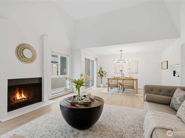 1603 103rd PL NE O7, Bellevue WA 98004