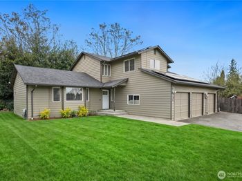 206 W Marilyn Avenue