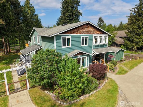 7009 E Dakota Street, Port Orchard WA 98366