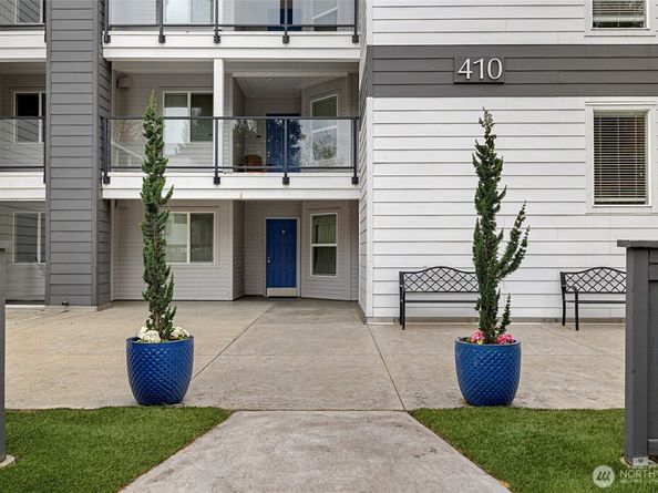 410 2nd Avenue S 110, Kirkland WA 98033