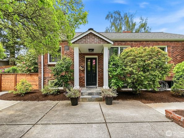 10825 Marine View Drive SW, Seattle WA 98146