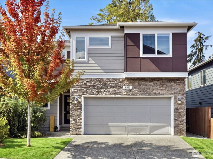 14522 38th Ave W 4, Lynnwood WA 98087