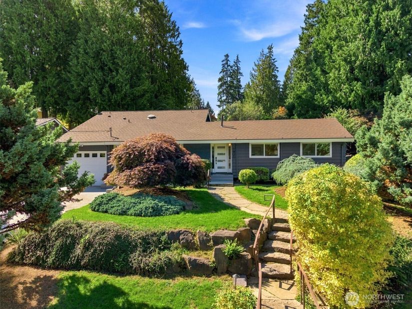1821 155th Avenue SE, Bellevue WA 98007