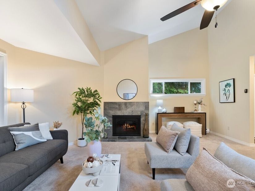 14633 NE 40th Street K8, Bellevue WA 98007