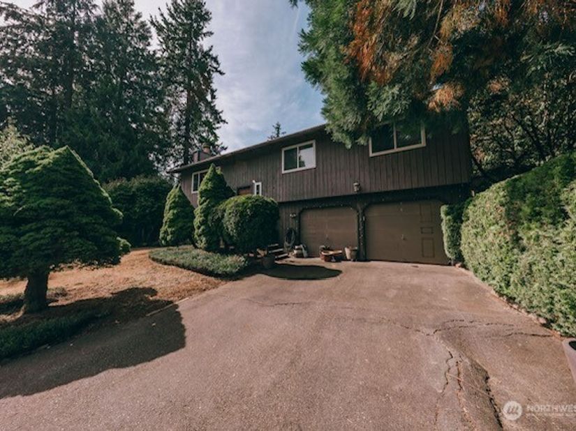 19311 59th Place NE, Kenmore WA 98028