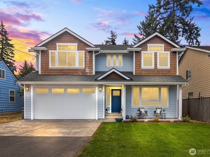 215 SW 144th Street, Burien WA 98166