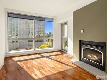 10610 NE 9th Place