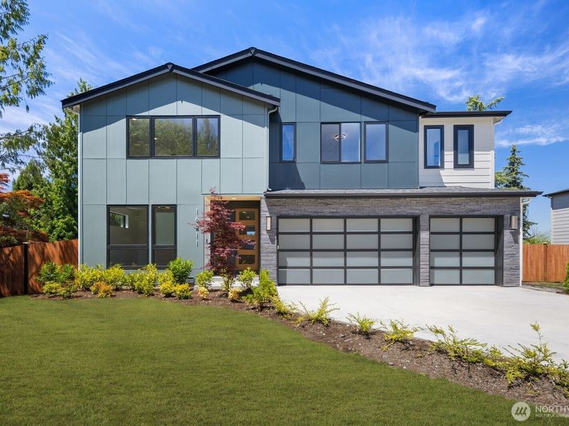 16211 Simonds Road NE, Kenmore WA 98028