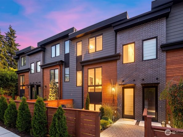 117 6th Street C, Kirkland WA 98033
