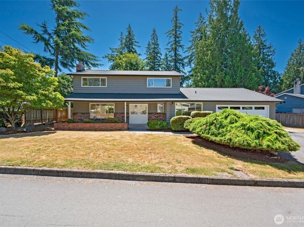 305 NW 198th Street, Shoreline WA 98177