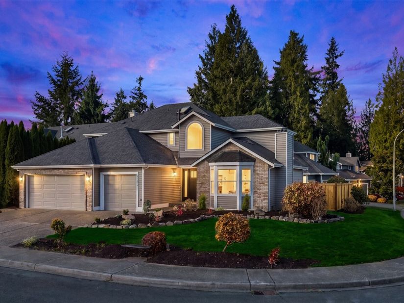 5202 NE 18th Court, Renton WA 98059