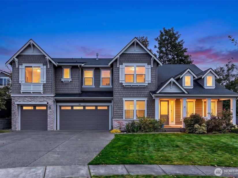 24223 1st Avenue SE, Bothell WA 98021