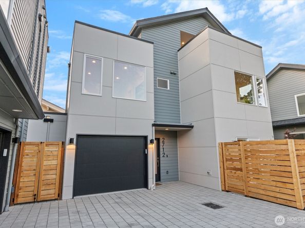 2712 58th Avenue SW, Seattle WA 98116