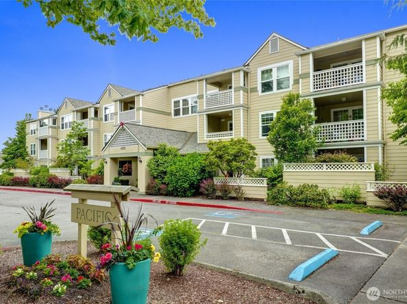 4133 224 Lane SE 209, Issaquah WA 98029