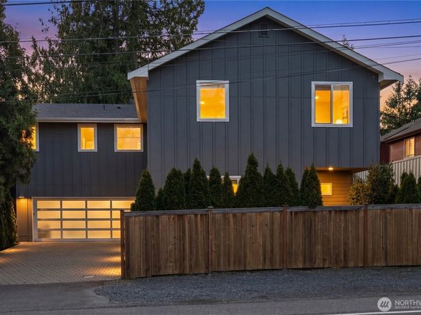 10317 Sand Point Way NE, Seattle WA 98125