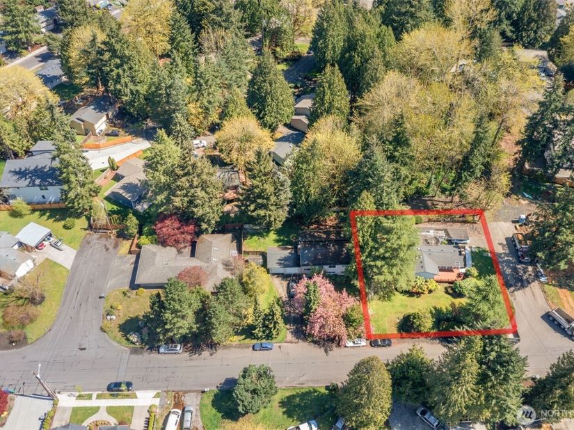 12604 109th Pl, Kirkland WA 98033