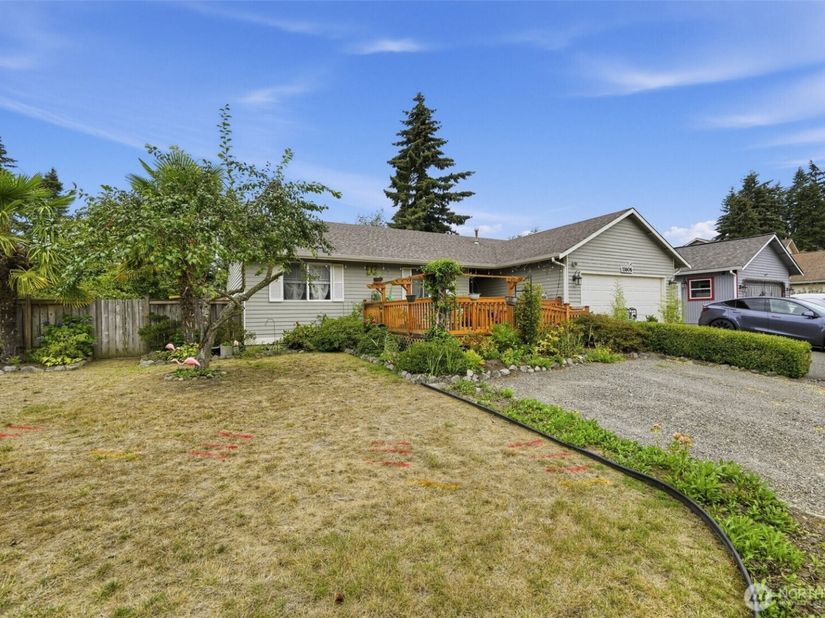 11606 SE 219th Place, Kent WA 98031