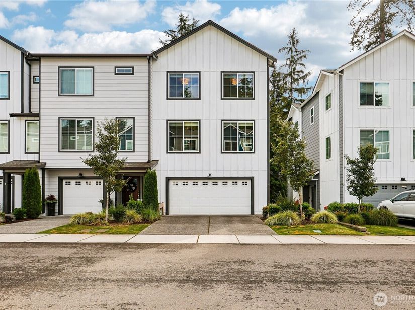 2005 101st Avenue SE 7, Lake Stevens WA 98258
