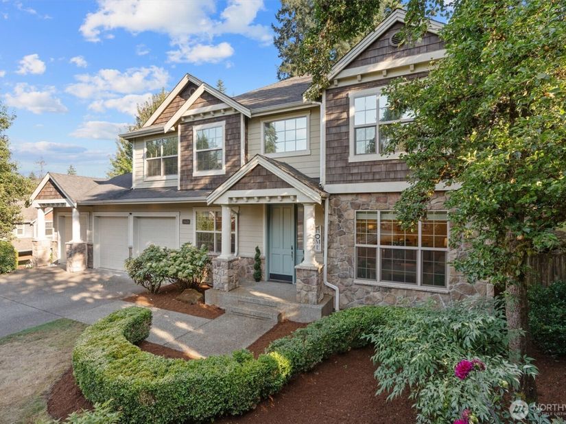 18626 157th Place NE, Woodinville WA 98072