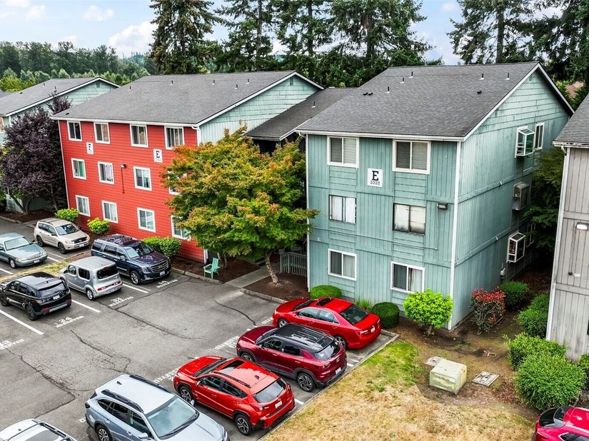 3322 I Street NE E203, Auburn WA 98002