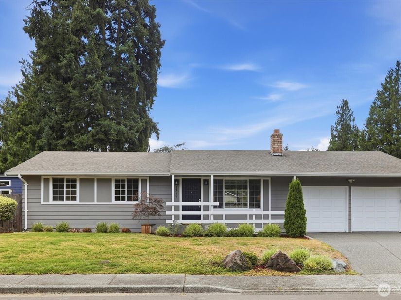 14237 105th Avenue NE, Kirkland WA 98034