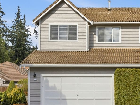 2000 Village Green Drive 16, Mill Creek WA 98012