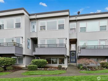 10128 NE 63rd Street
