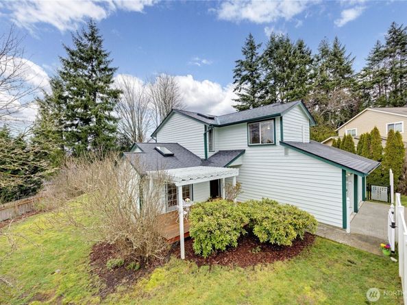 19975 Stavanger Place NE, Poulsbo WA 98370